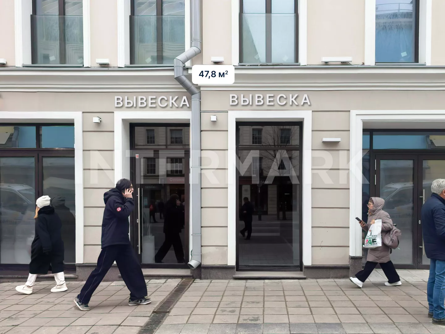 Снять в аренду  Ритейл на Большой Бронной Москва, Большая Бронная улица, 25с3, Фото 1