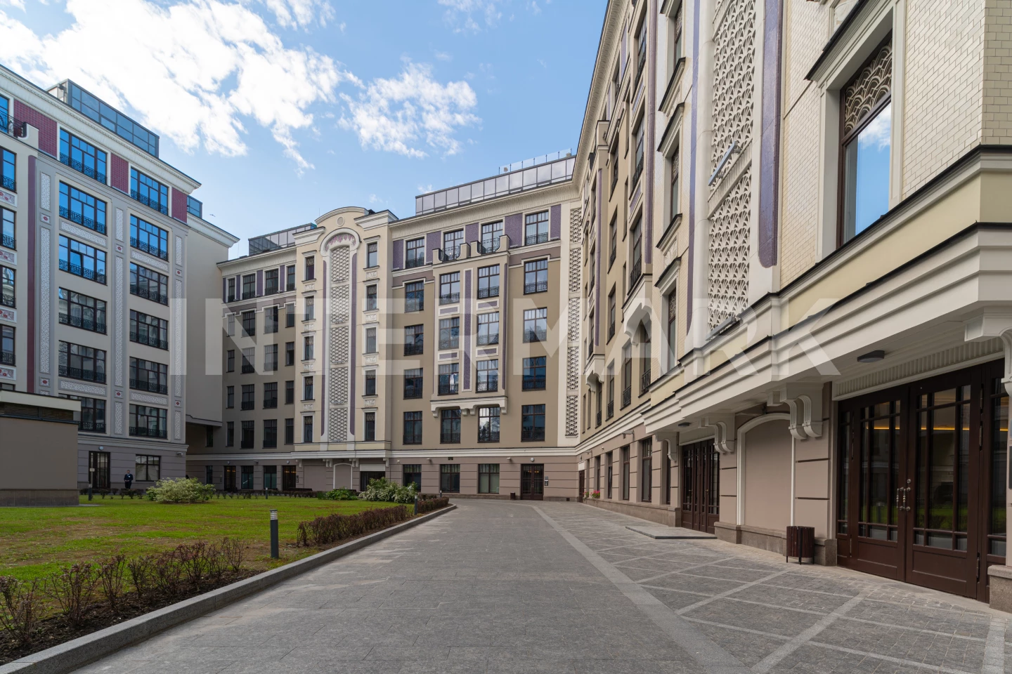 Снять в аренду ЖК Театральный Дом Поварская улица, 8, Фото 1