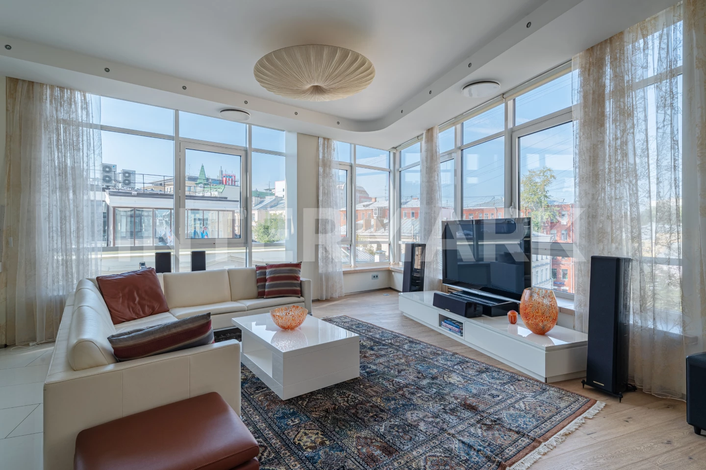 Квартира, 3 комнаты ЖК 1й Колобовский, 14 1-й Колобовский переулок, 14, Фото 1