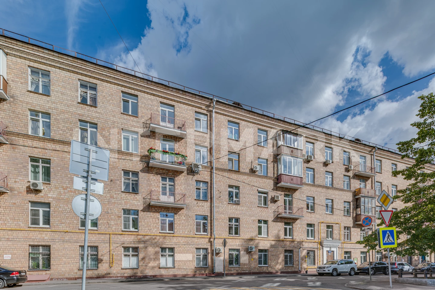 Квартира, 3 комнаты &nbsp; Большой Лёвшинский переулок, 3/5, Фото 1